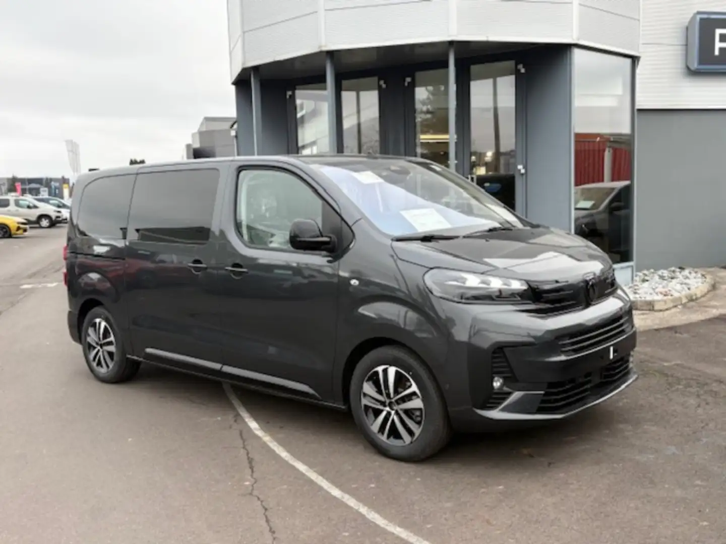 Peugeot Traveller Premium L2, BHDI 180PS AT Grau - 2