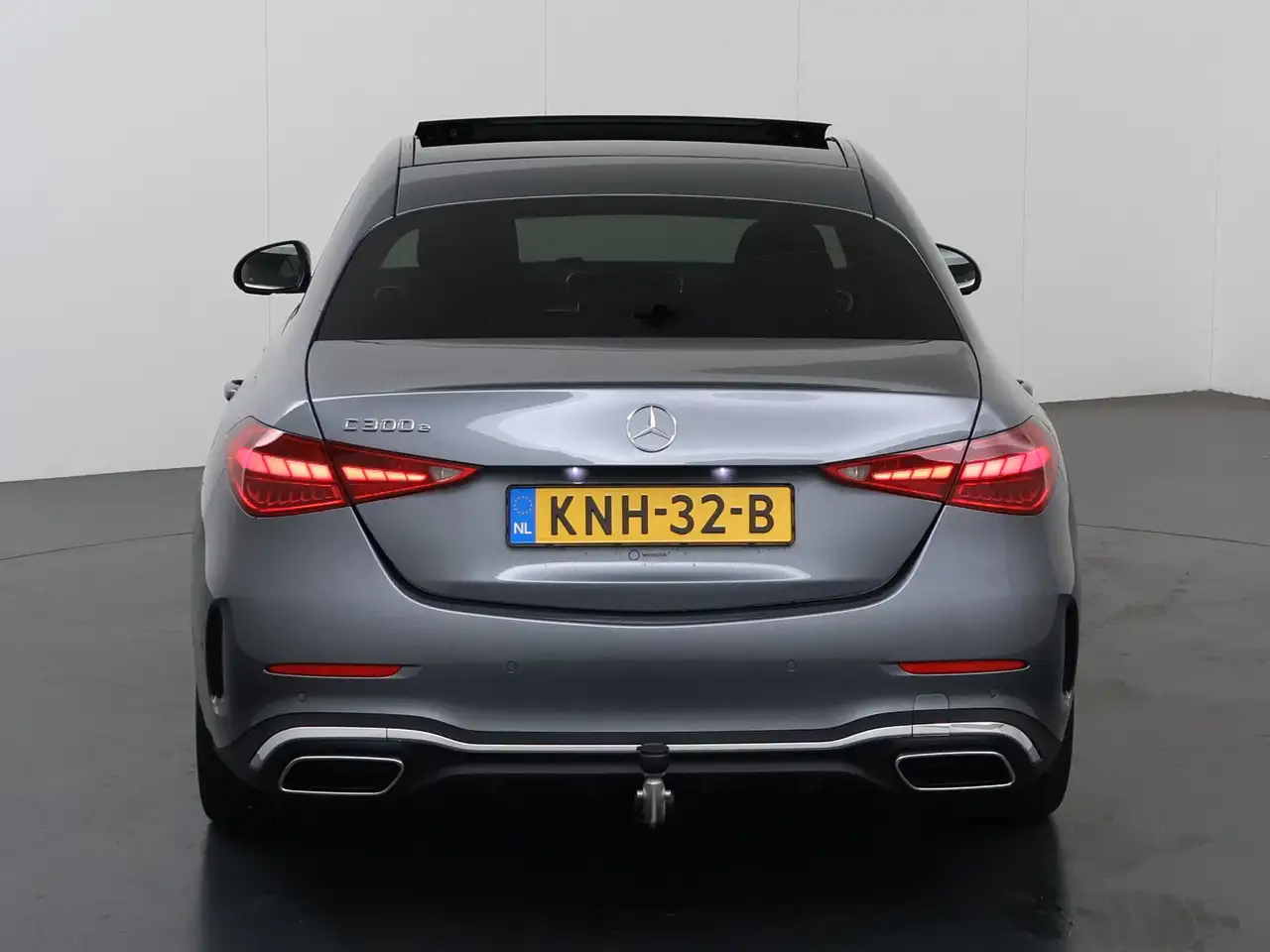 Mercedes-Benz C-Class 2026