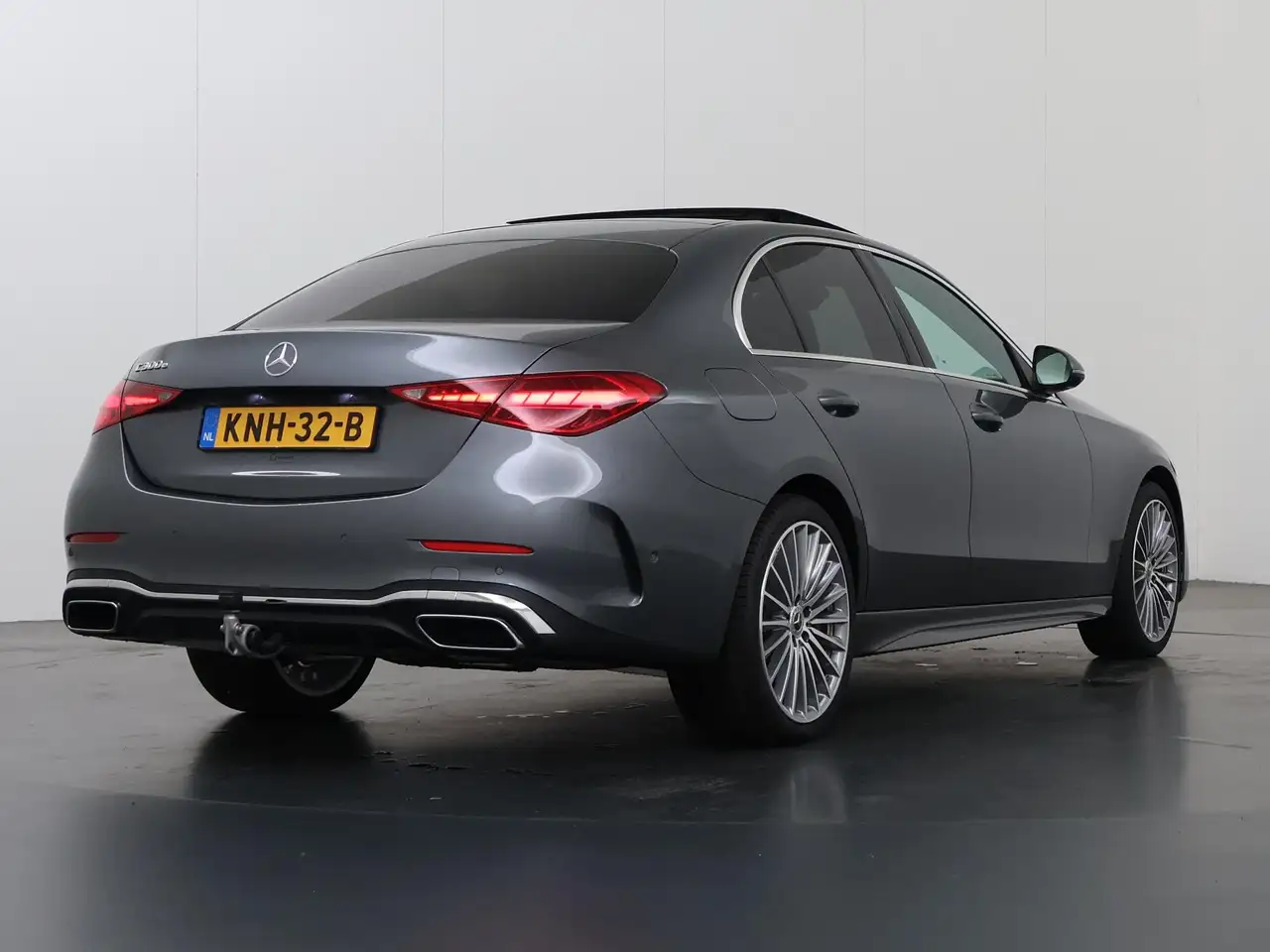Mercedes-Benz C-Class 2026