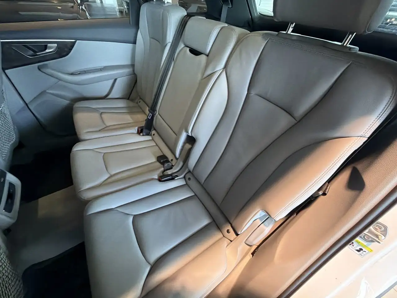 Audi Q7 снимка Audi Q7