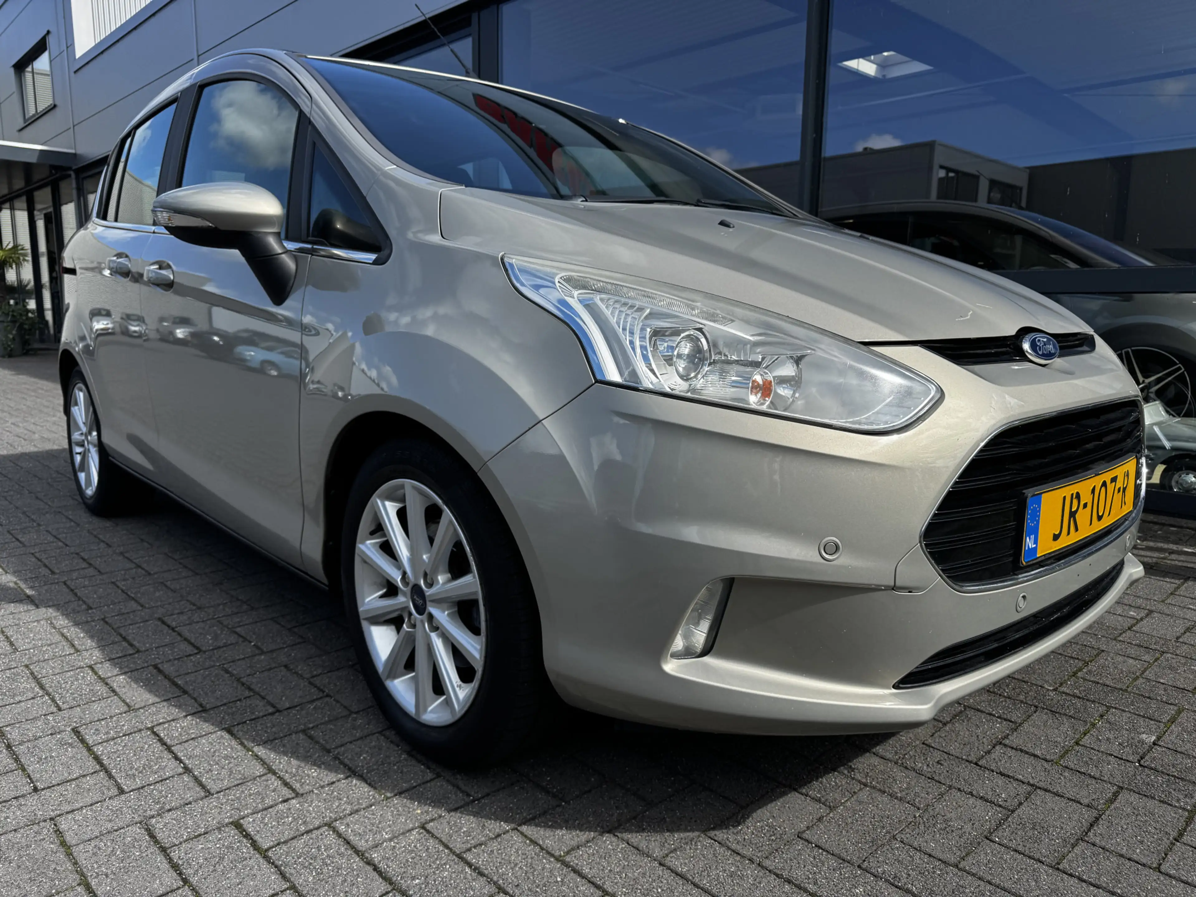 Ford B-Max 1.6 TI-VCT Titanium Automaat — photo 2