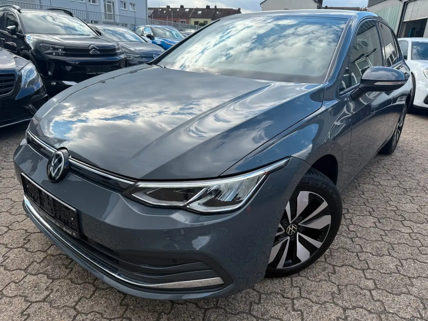 Volkswagen Golf VIII Lim. Move Navi, AppleCarPlay, Grau - 2