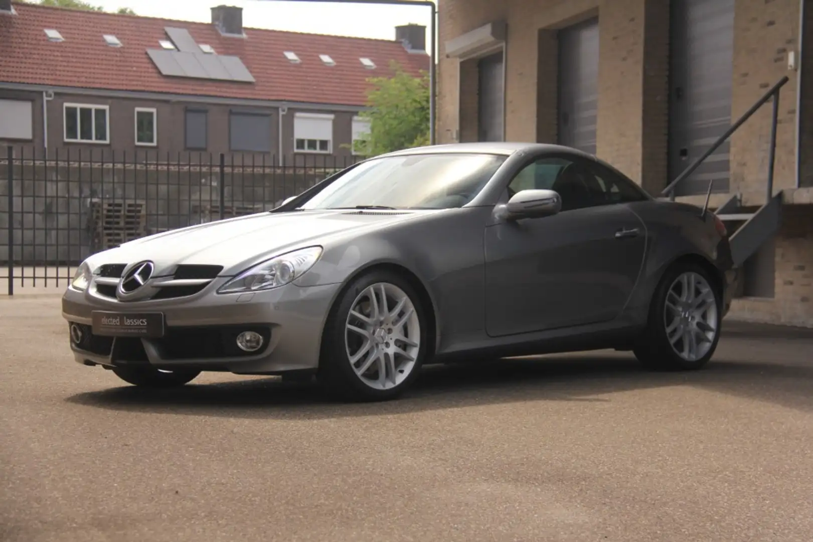 Mercedes-Benz SLK 350 Sport Ed / Top staat / 100% Historie / Perfect Grijs - 2
