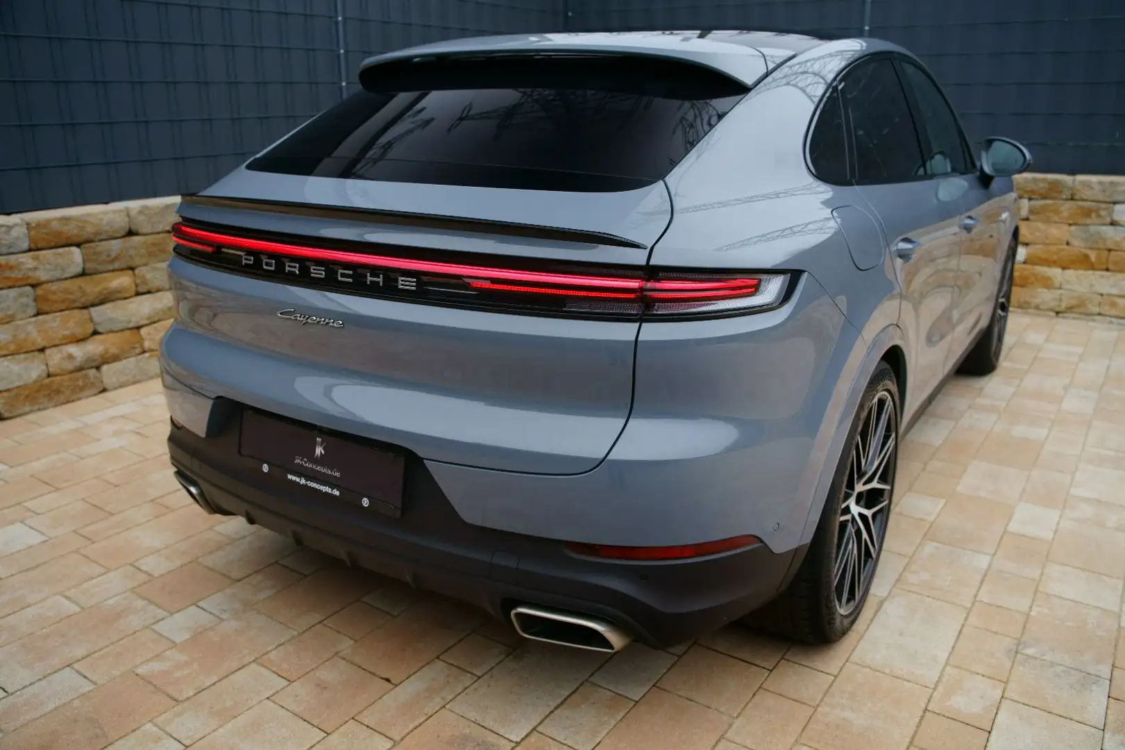 Porsche Cayenne Coupe E-Hybrid /HD-MATRIX/LUFT/INNO Gris - 1