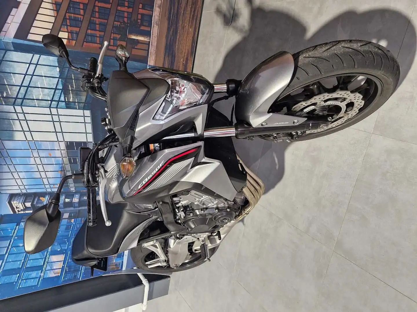 Honda CB650F ABS Gris - 2