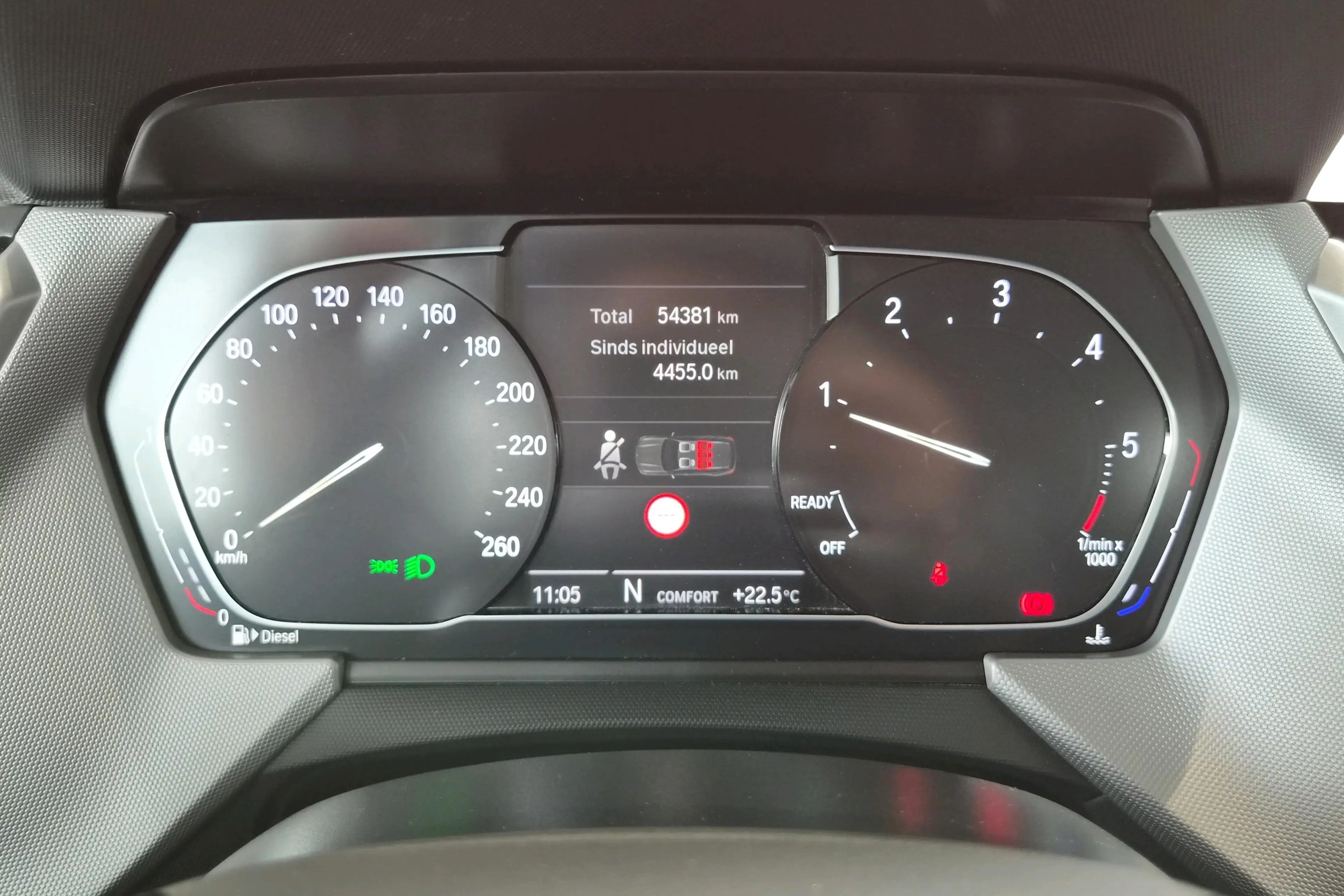 BMW 116 Advantage — photo 19