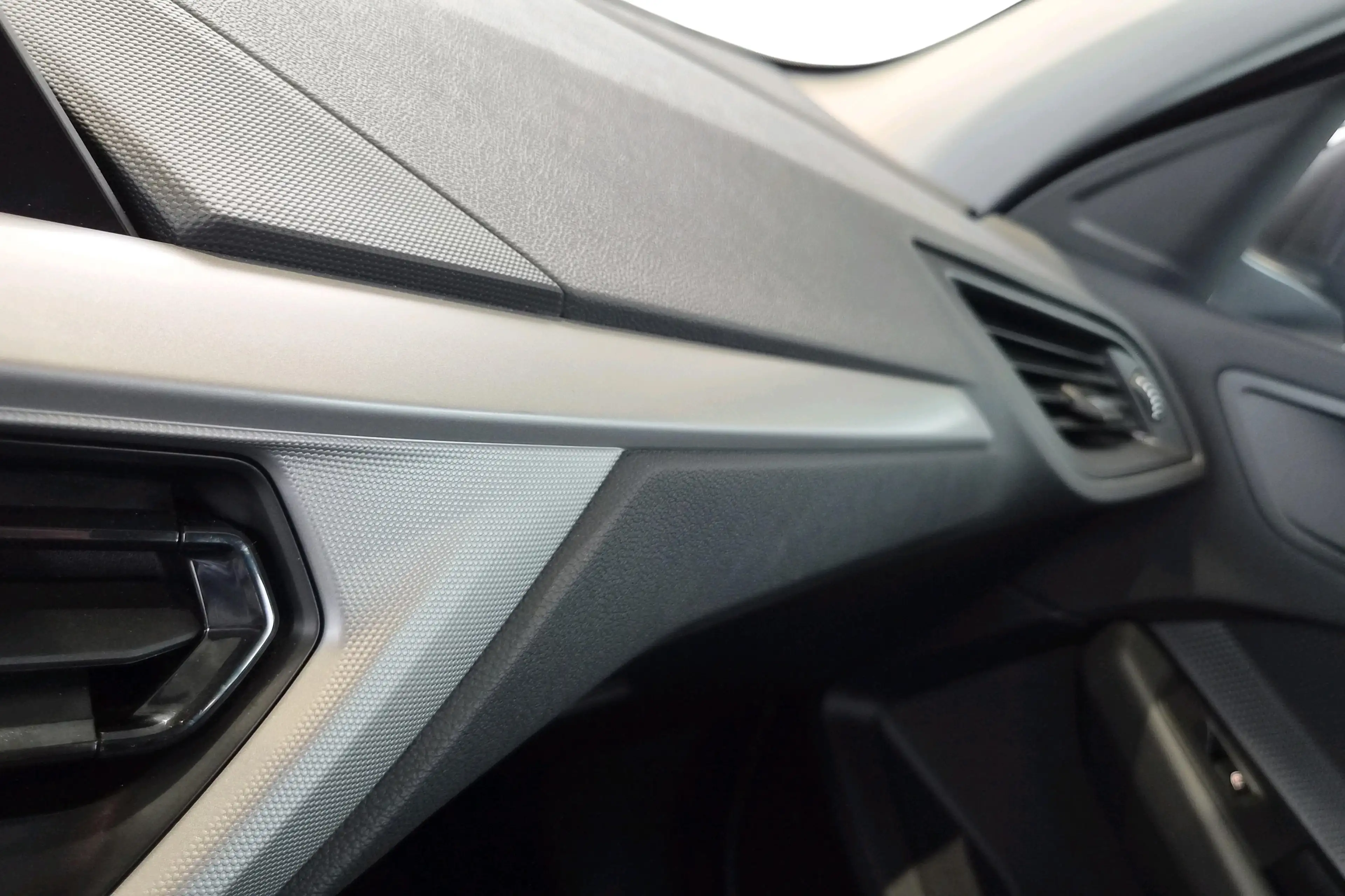 BMW 116 Advantage — photo 15