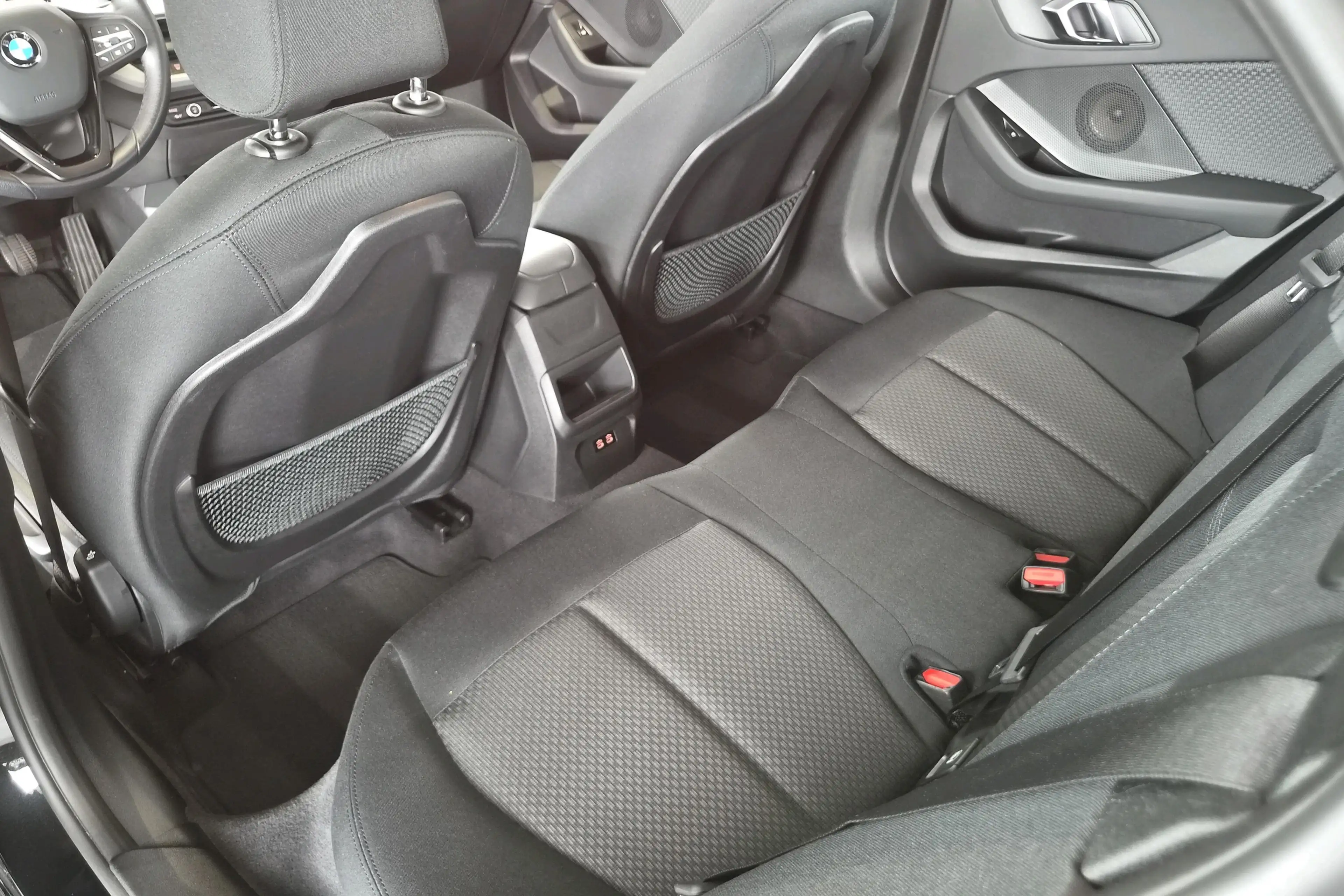 BMW 116 Advantage — photo 38