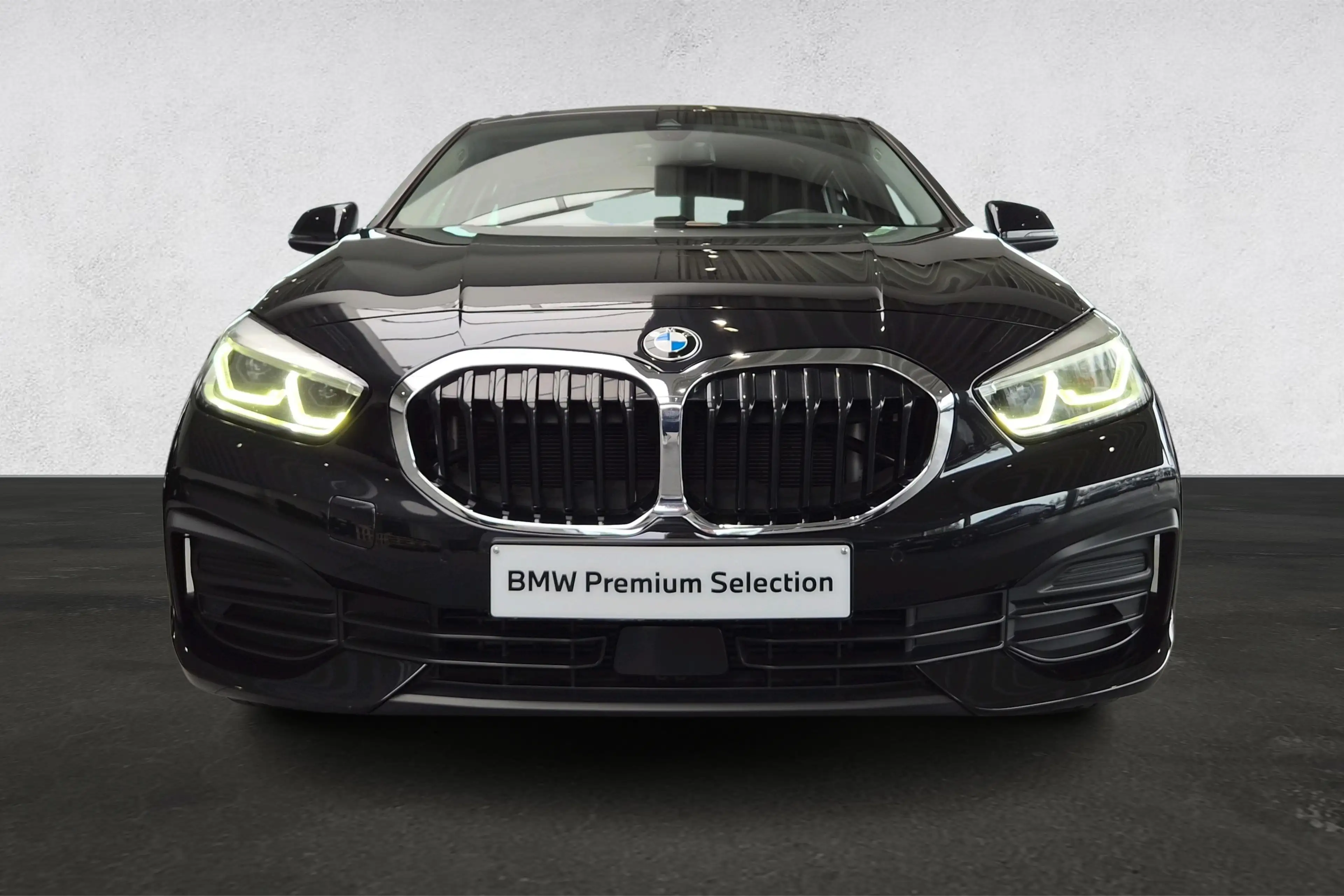 BMW 116 Advantage — photo 2
