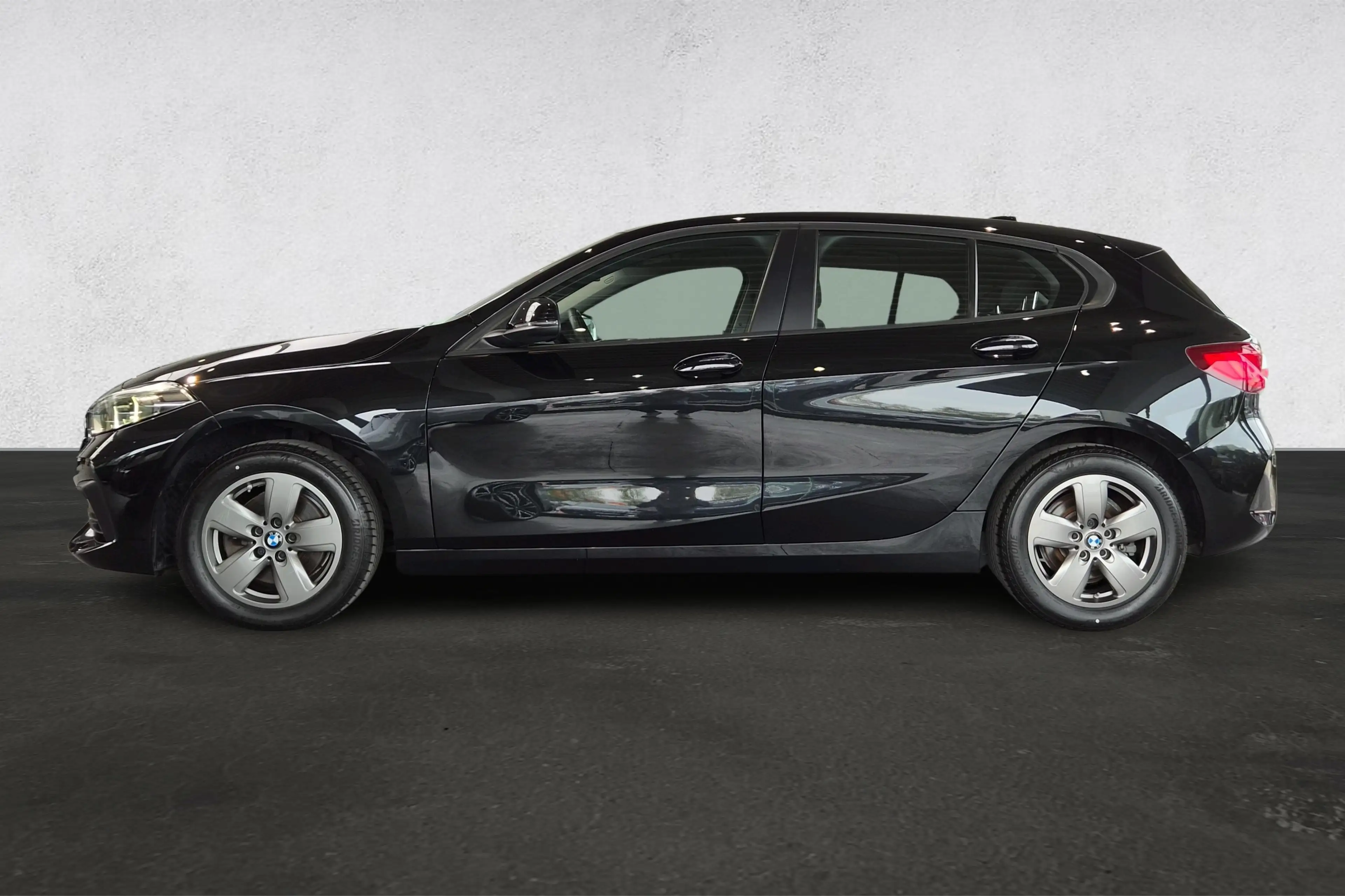 BMW 116 Advantage — photo 3