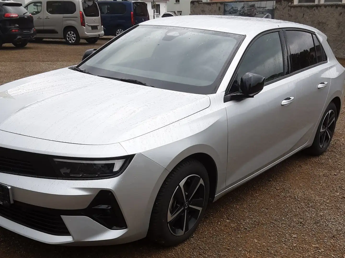 Opel Astra 1.2 Turbo GS Silber - 2