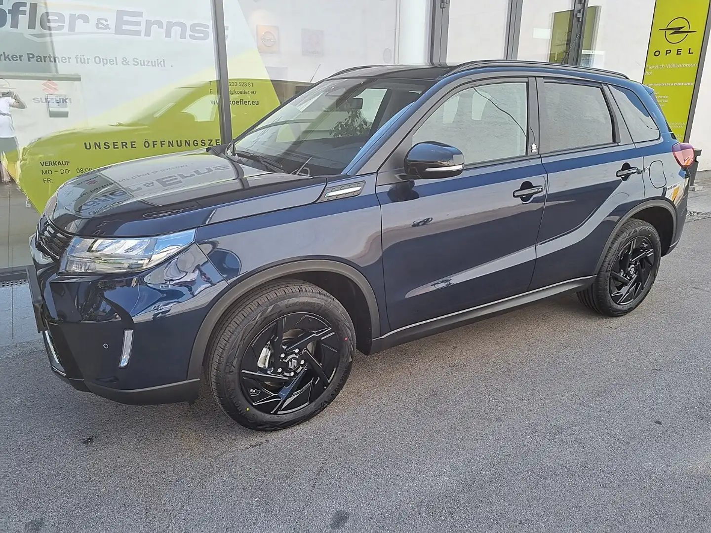 Suzuki Vitara 1,4 Hybrid ALLGRIP flash Blau - 1
