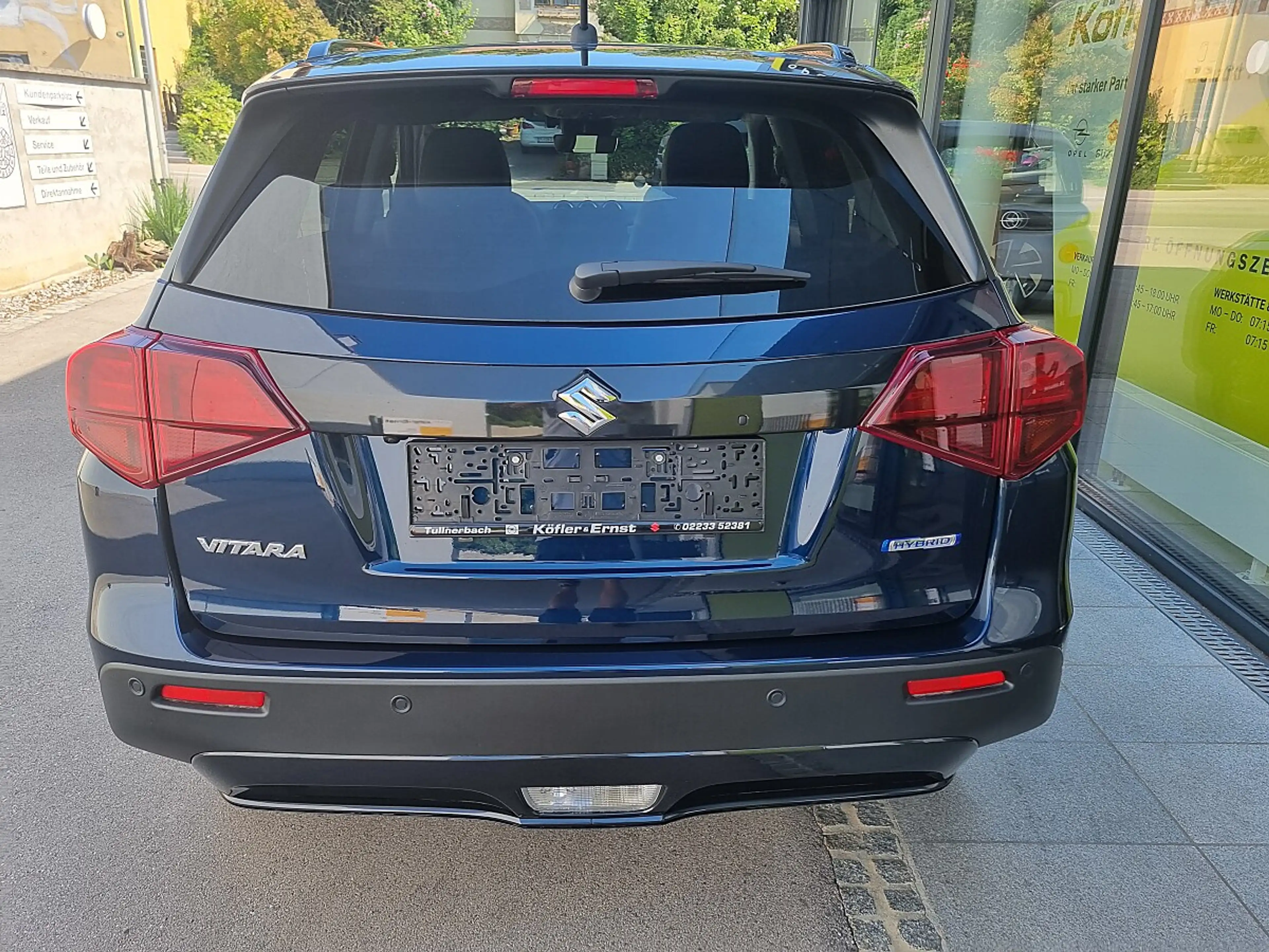 Suzuki Vitara 1,4 Hybrid ALLGRIP flash — photo 4