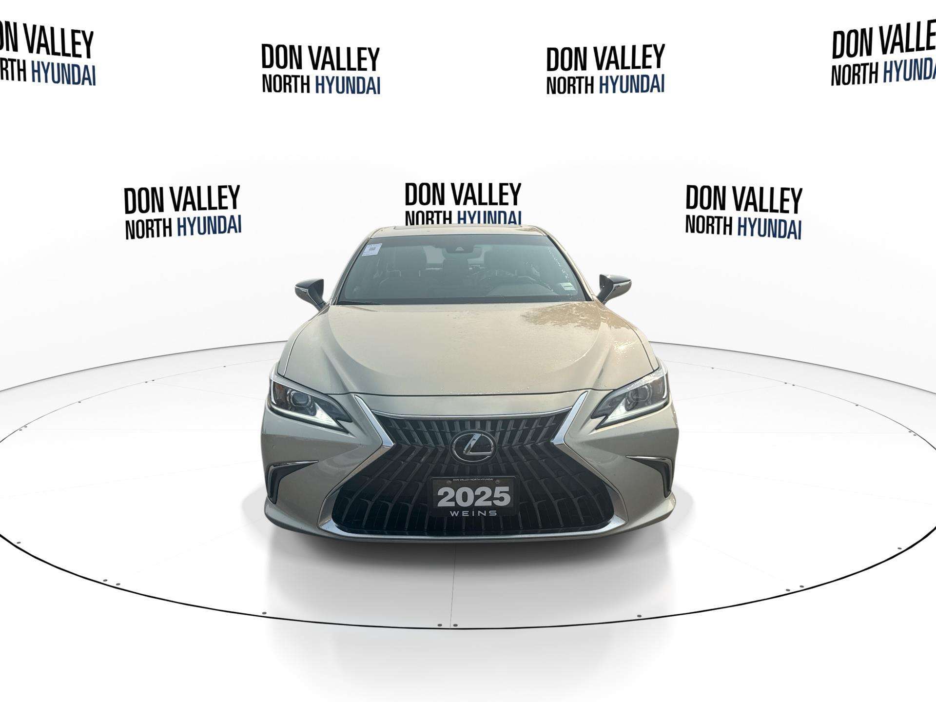 2025 Lexus ES 2 SETS OF TIRES & RIMS | HEATED & VENTILATED SEATS — снимка 1