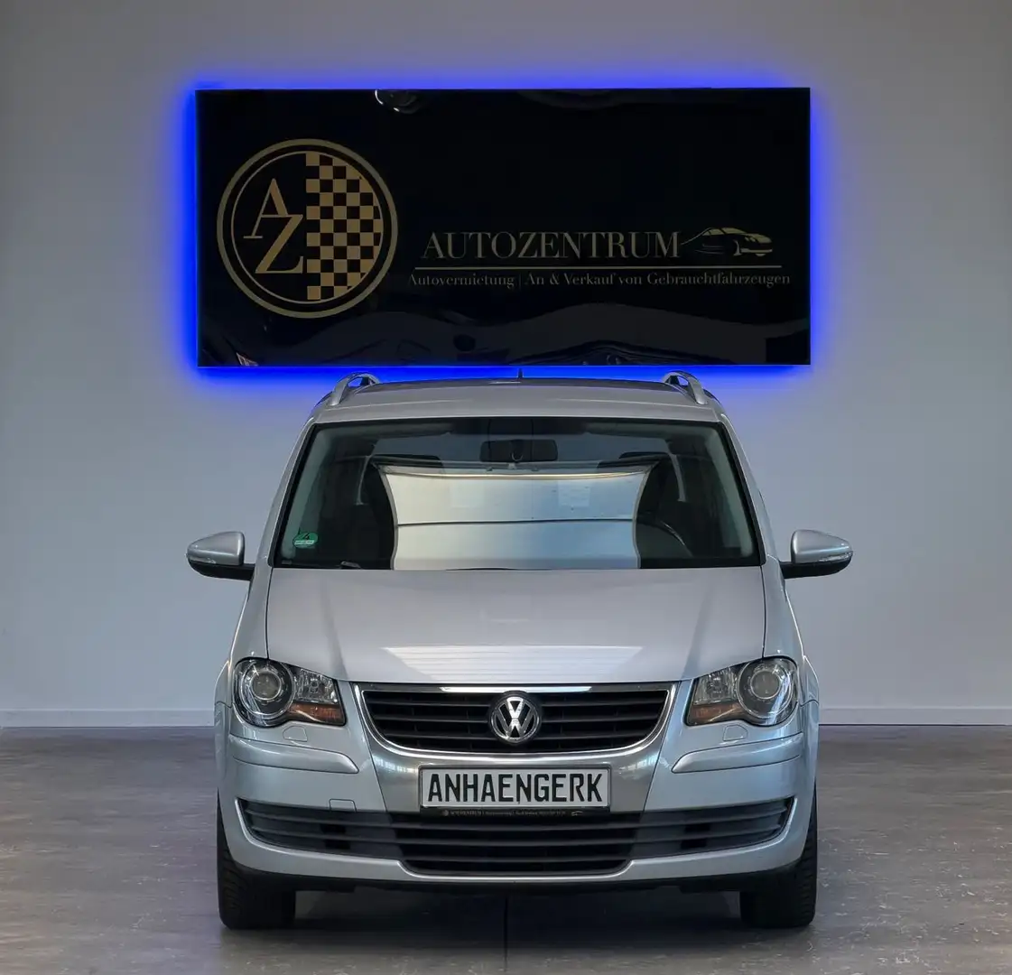 Volkswagen Touran 1.9 TDI Freestyle *7-SITZER*NAVI*AHK* Zilver - 2