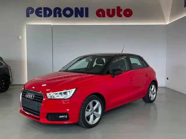 Audi A1 1.0 tfsi Design 82cv