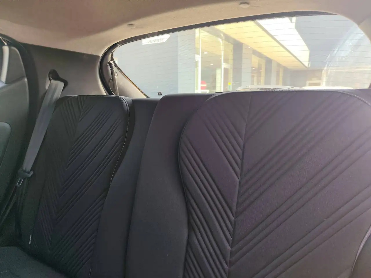 Lancia Ypsilon 2023 — фото 17