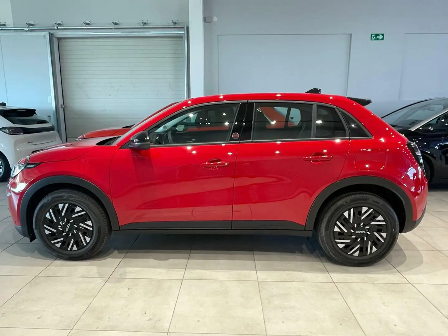Fiat 600 BEV RED 115KW 156CV 5P Rojo - 2