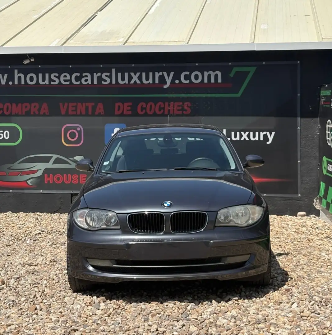 BMW 118 118d Cabrio Gris - 2