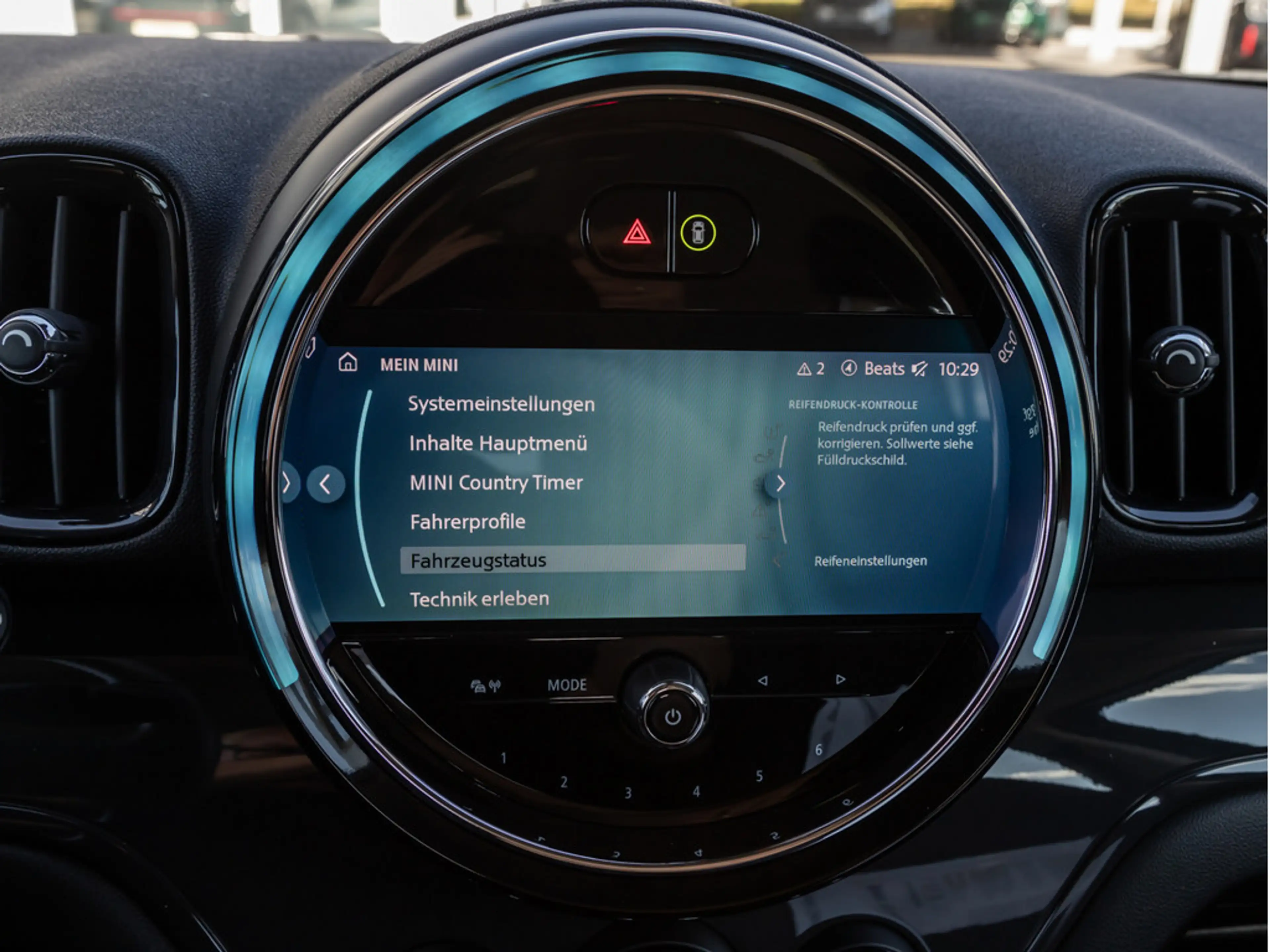MINI Cooper D Countryman — photo 12