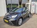 Toyota Aygo X 1.0 VVT-i MT Play 72 pk | Adaptive Cruise Control Negro - thumbnail 2