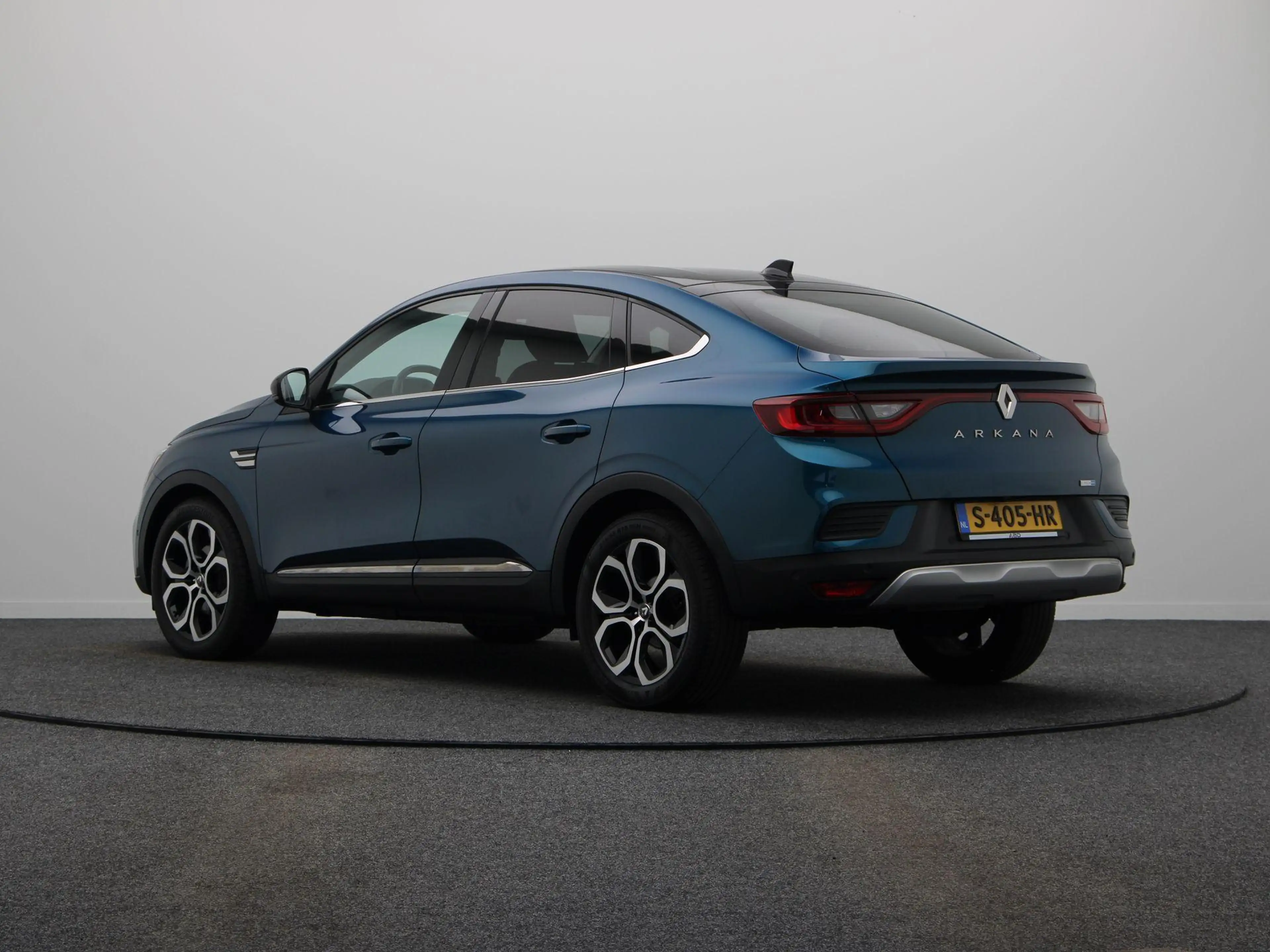 Renault Arkana 1.6 E-Tech Hybrid 145 Intens | Climate control | S — photo 2