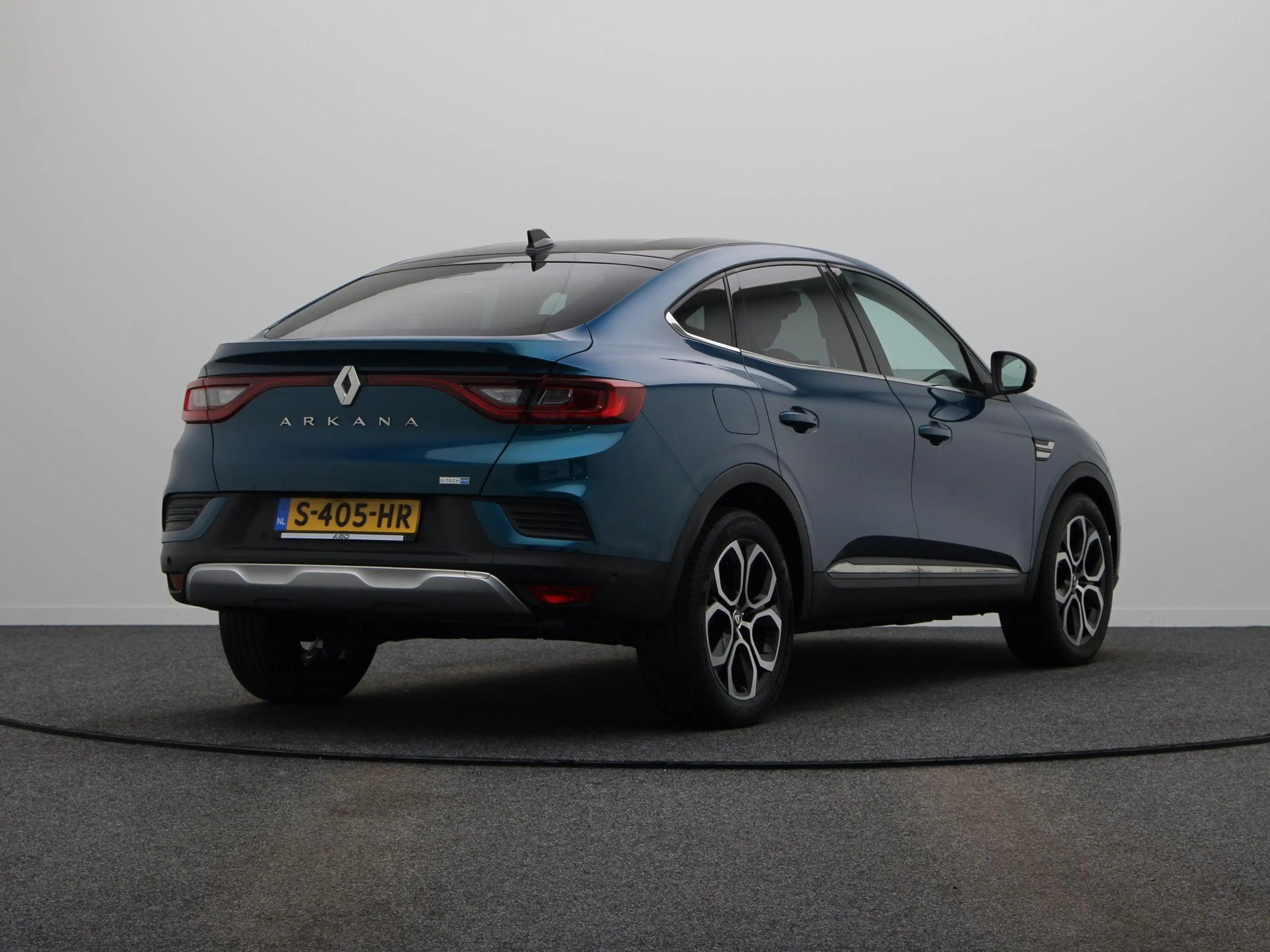 Renault Arkana 1.6 E-Tech Hybrid 145 Intens | Climate control | S — photo 11