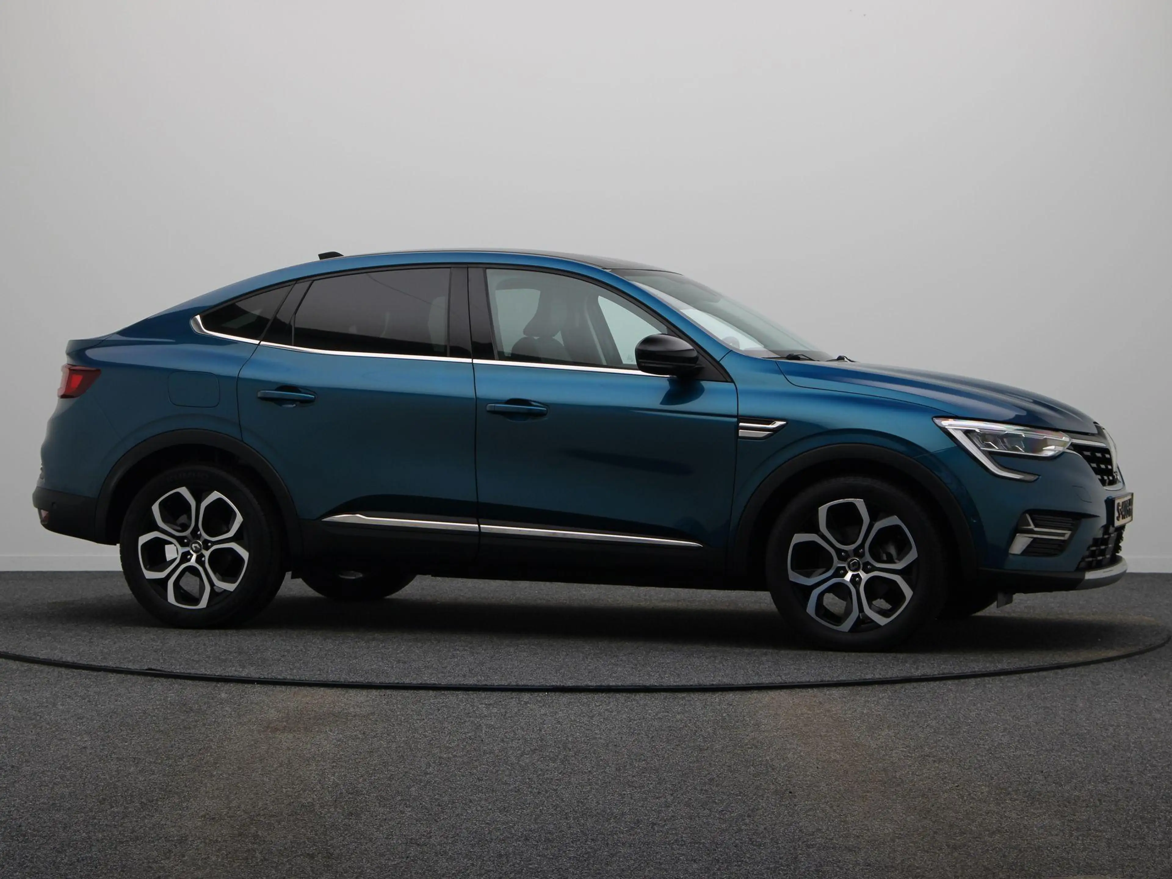 Renault Arkana 1.6 E-Tech Hybrid 145 Intens | Climate control | S — photo 13