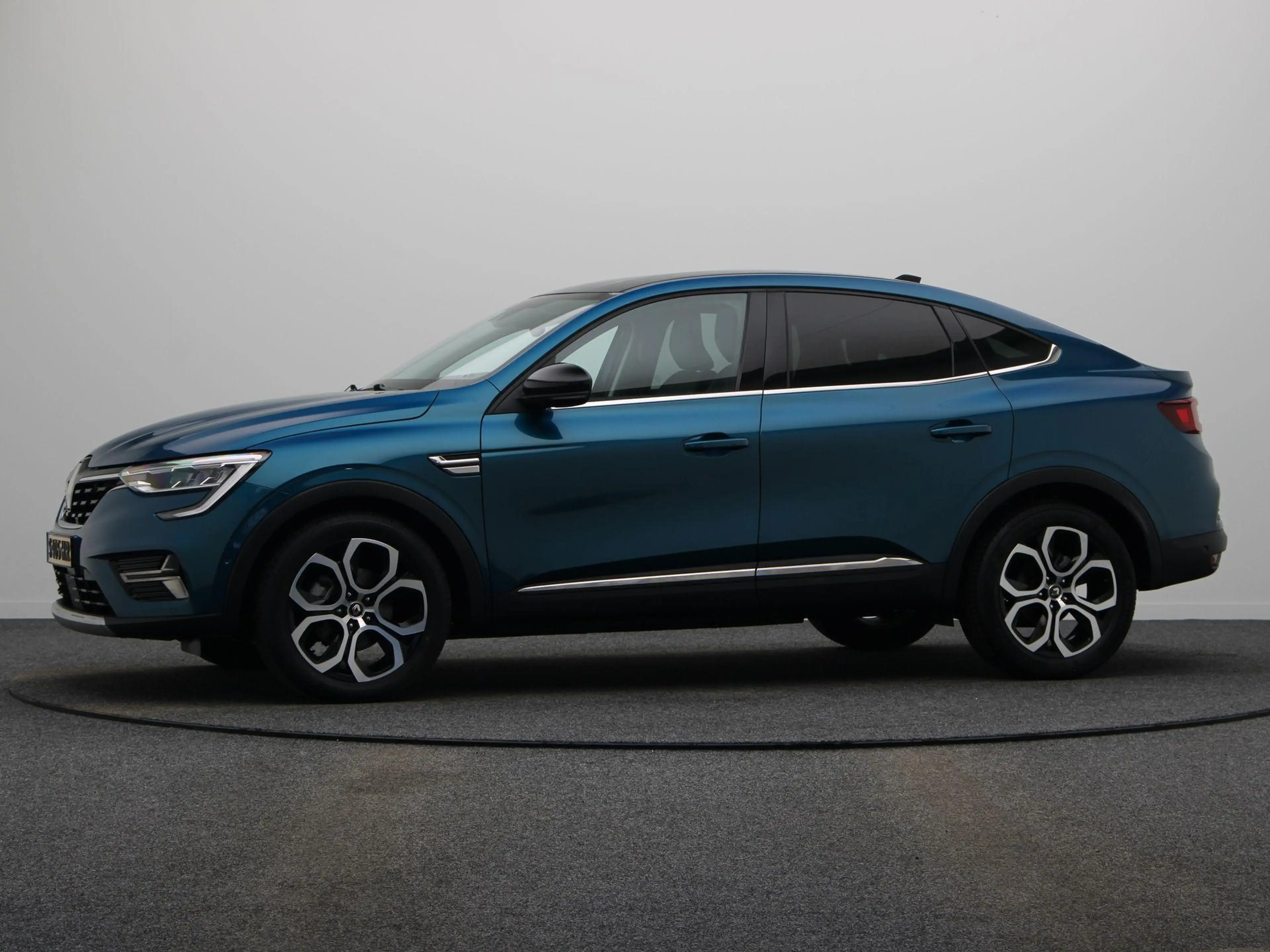 Renault Arkana 1.6 E-Tech Hybrid 145 Intens | Climate control | S — photo 12