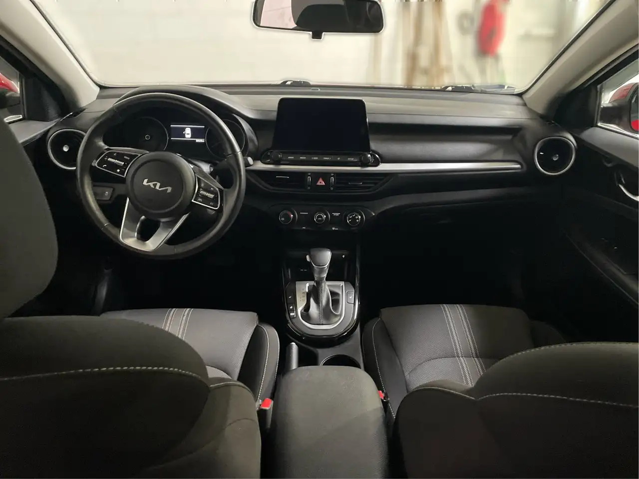 Kia Forte снимка Kia Forte