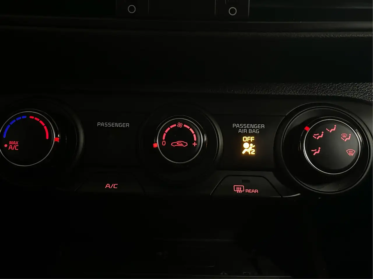Kia Forte снимка Kia Forte