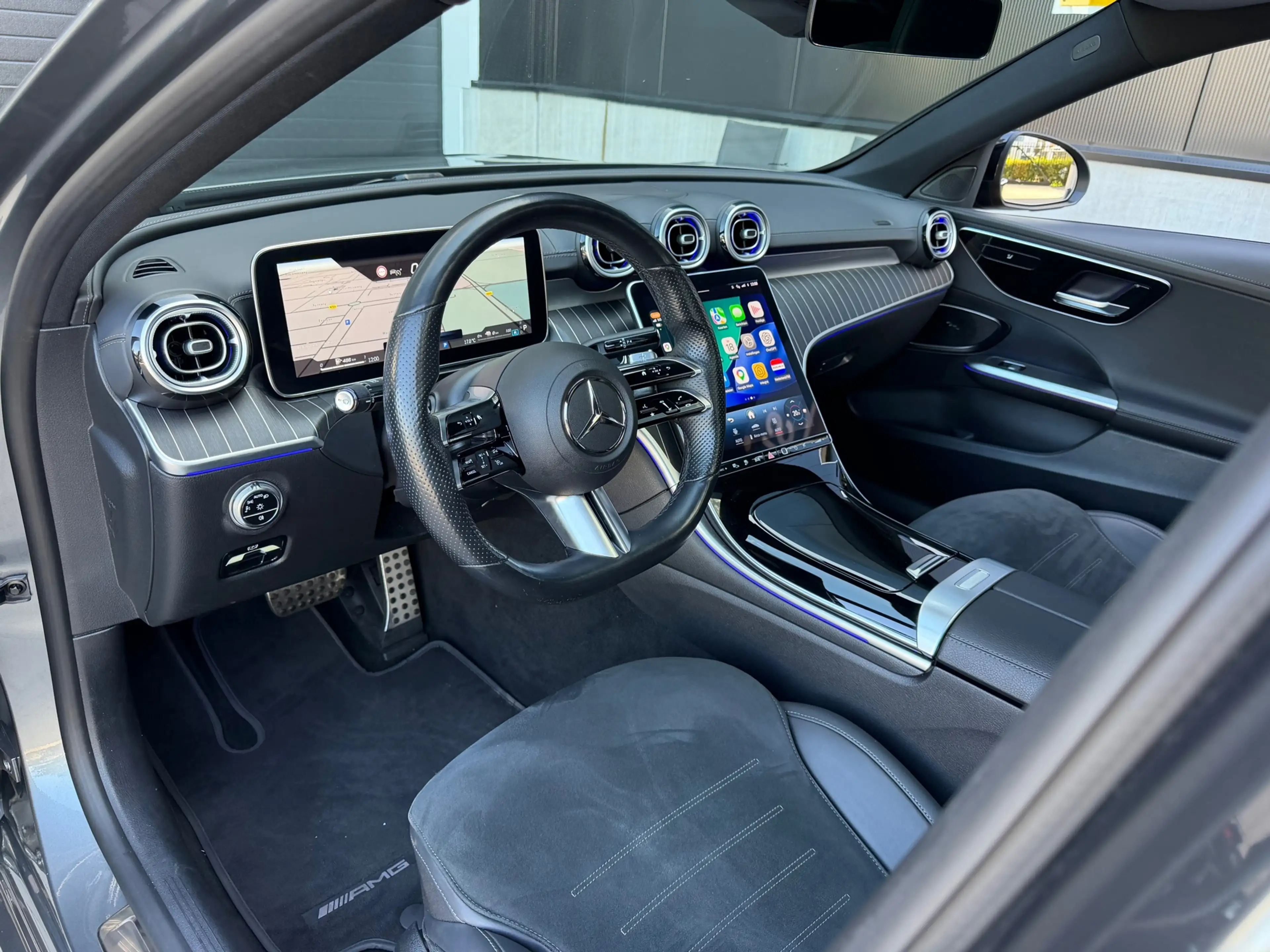 Mercedes-Benz C 300 e AMG Line / Pano / Burmeister / 360 Camera / 19" — photo 13
