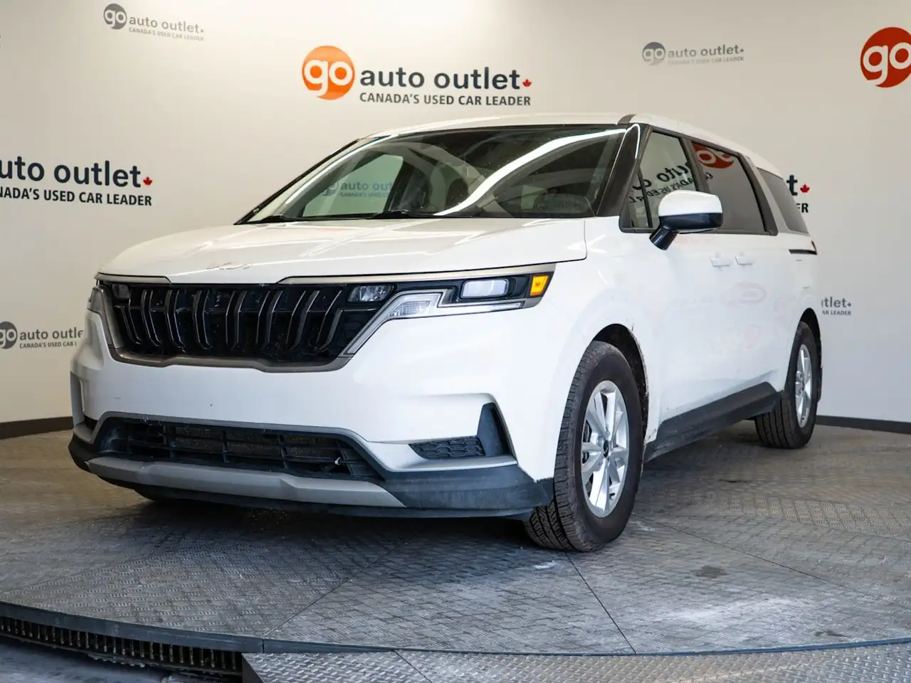 2023 Kia Carnival