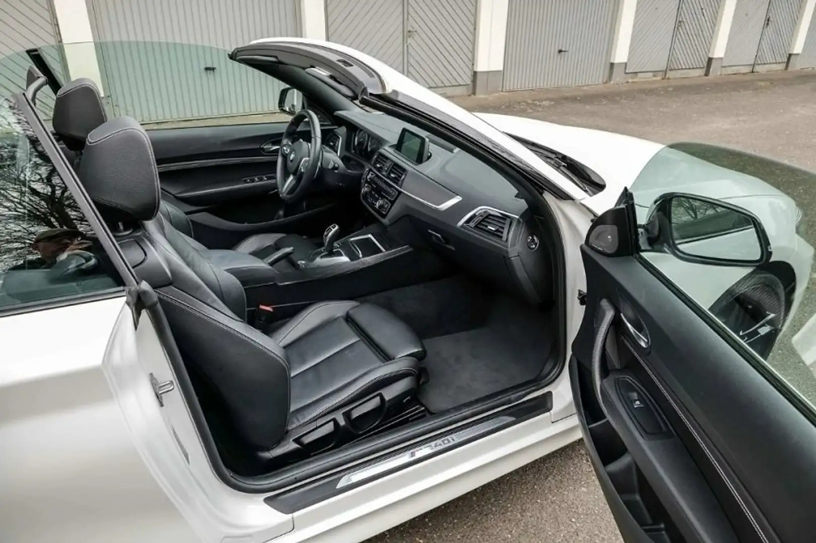 BMW 240 M240i Cabrio Aut.!! Weiß - 2