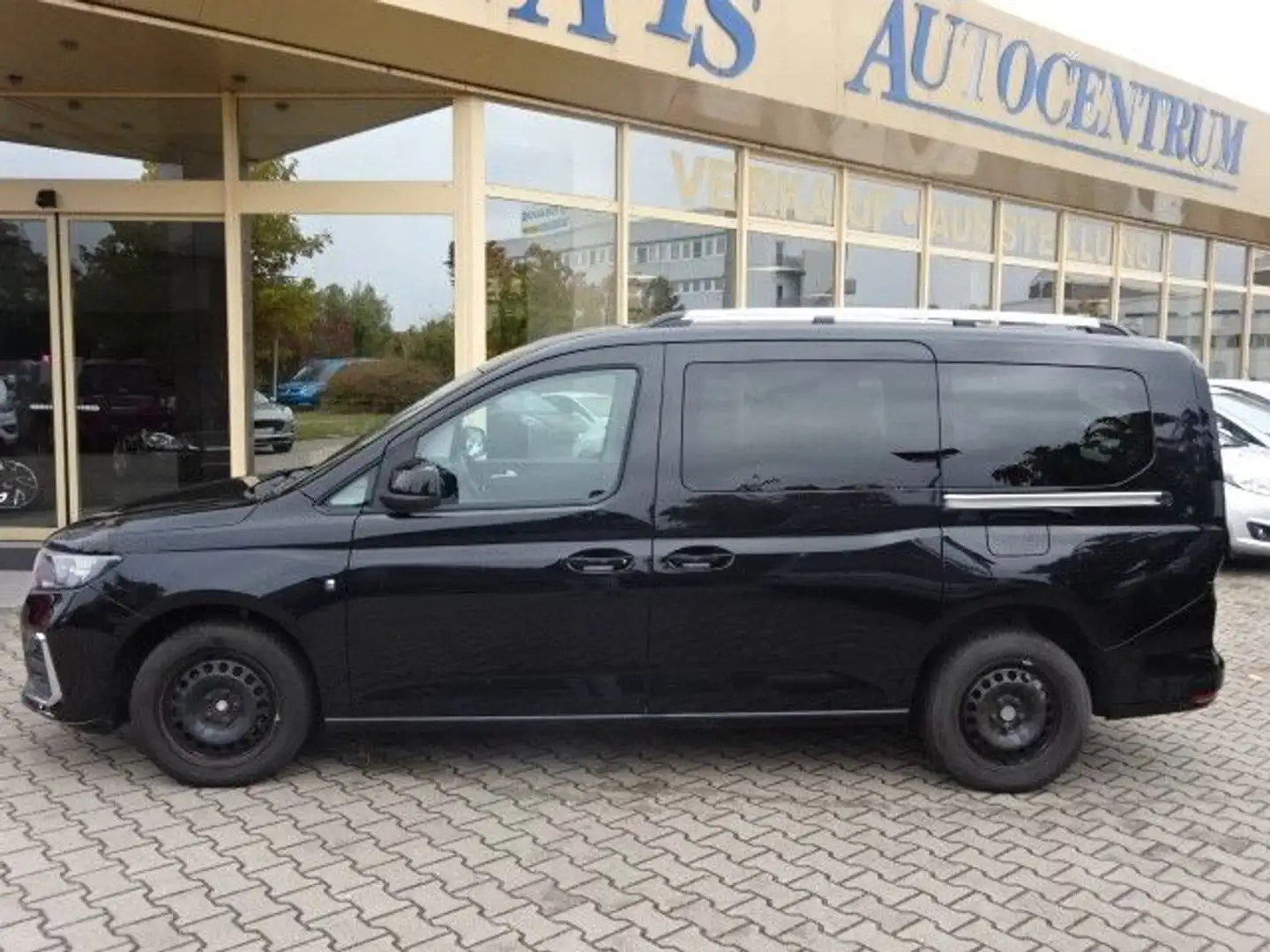 Ford Grand Tourneo Connect 122PS Titanium 7-Sitze Schwarz - 2