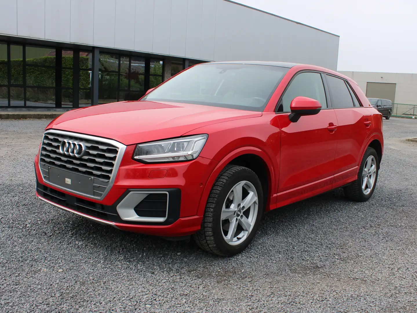 Audi Q2 30 TFSI SPORT COCKPIT OPEN DAK AUT.PARKEREN NAVI Rood - 1