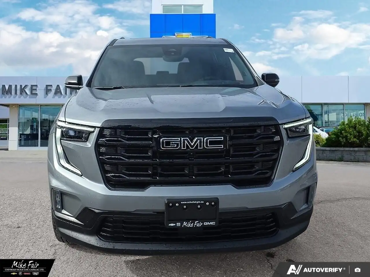 GMC Acadia снимка GMC Acadia