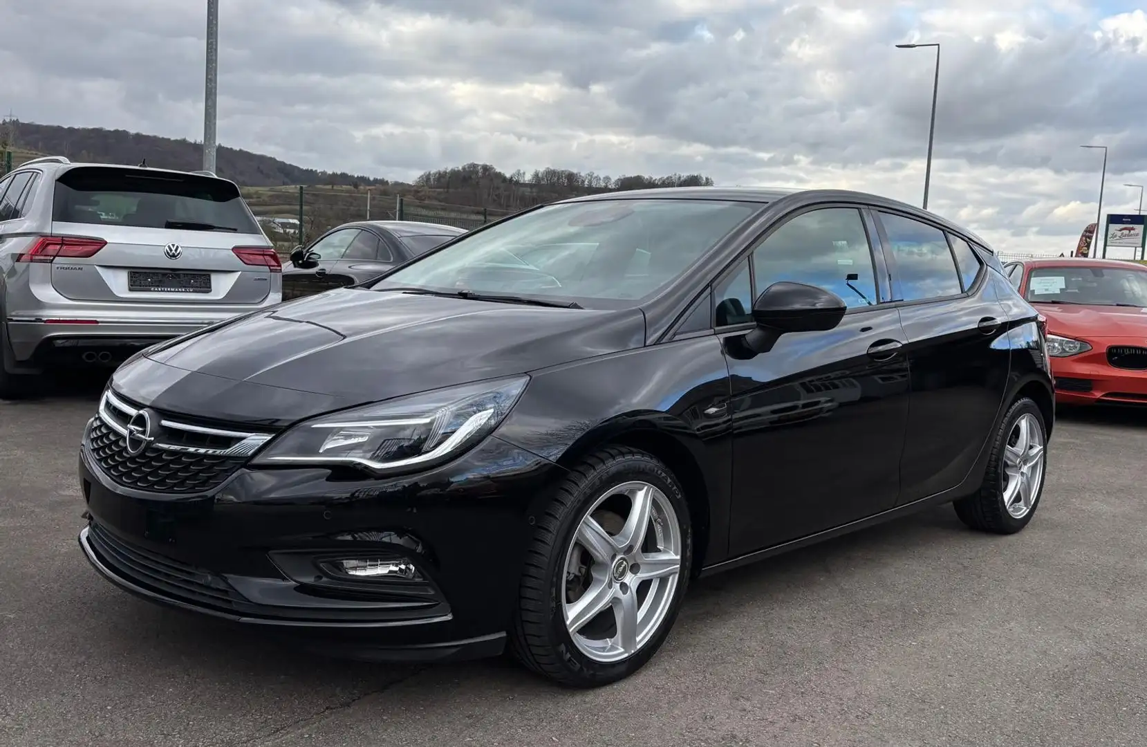 Opel Astra 1.0 Turbo Start/Stop Business Noir - 1