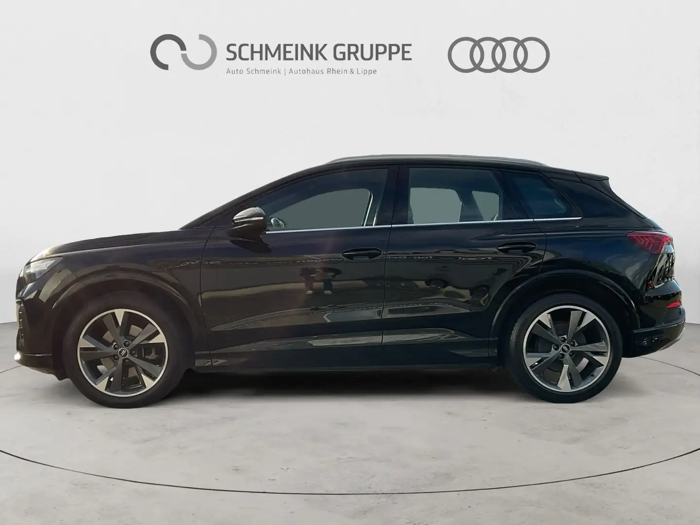 Audi Q4 e-tron 35 advanced ACC Carplay AHK Navi Schwarz - 2