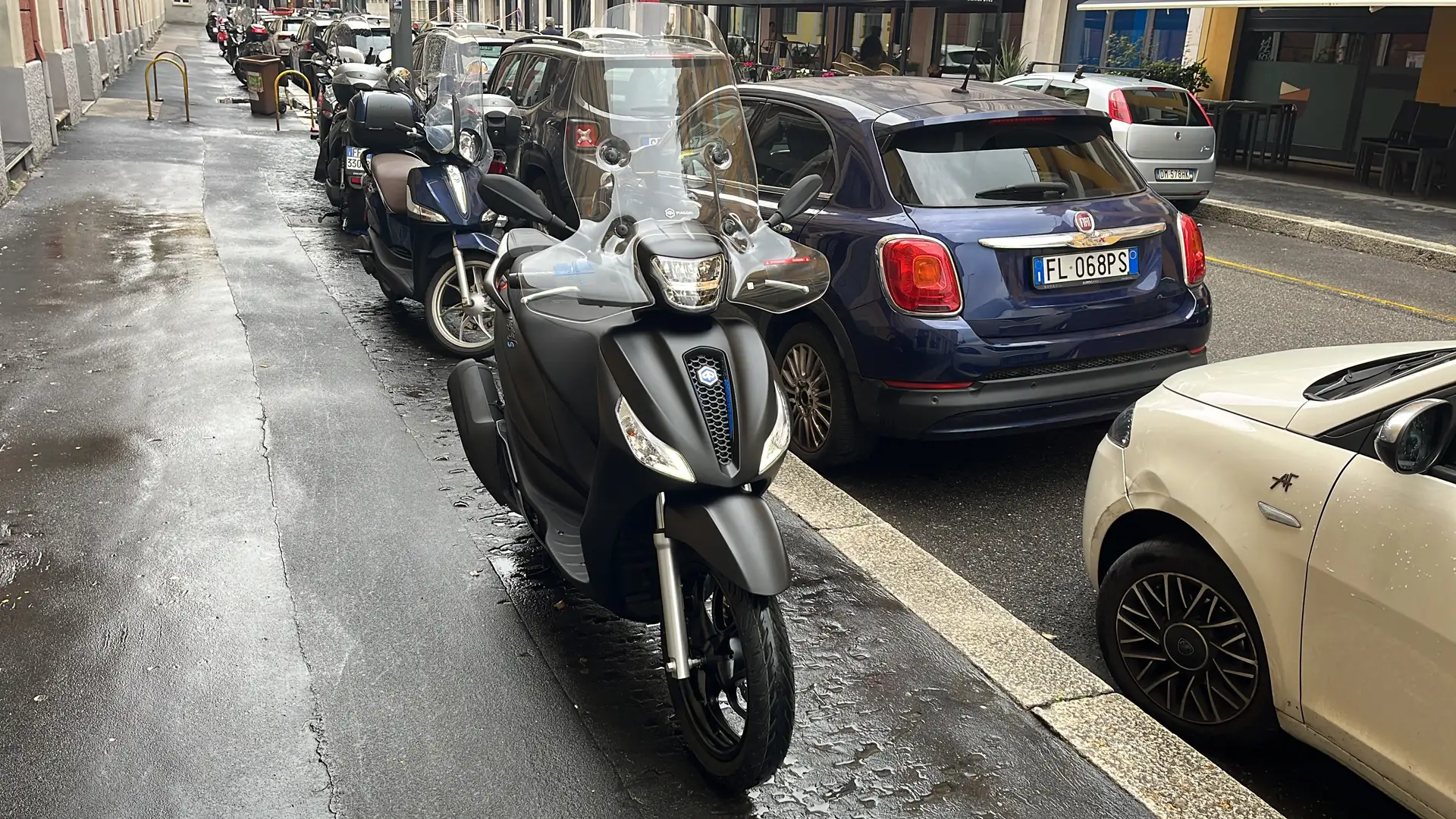 Piaggio Medley 150 medley 200 s abs Negro - 1