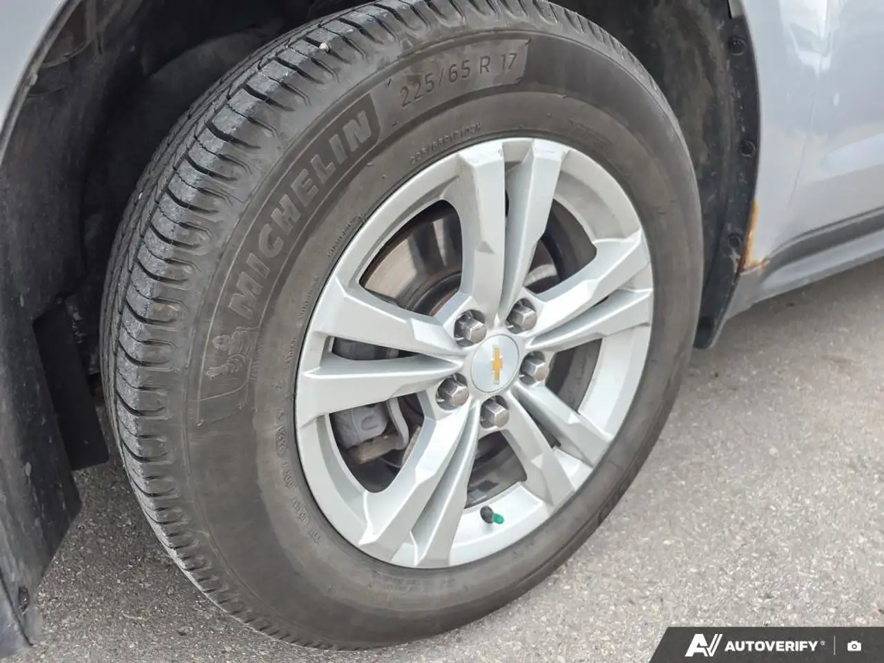 Chevrolet Equinox photo Chevrolet Equinox