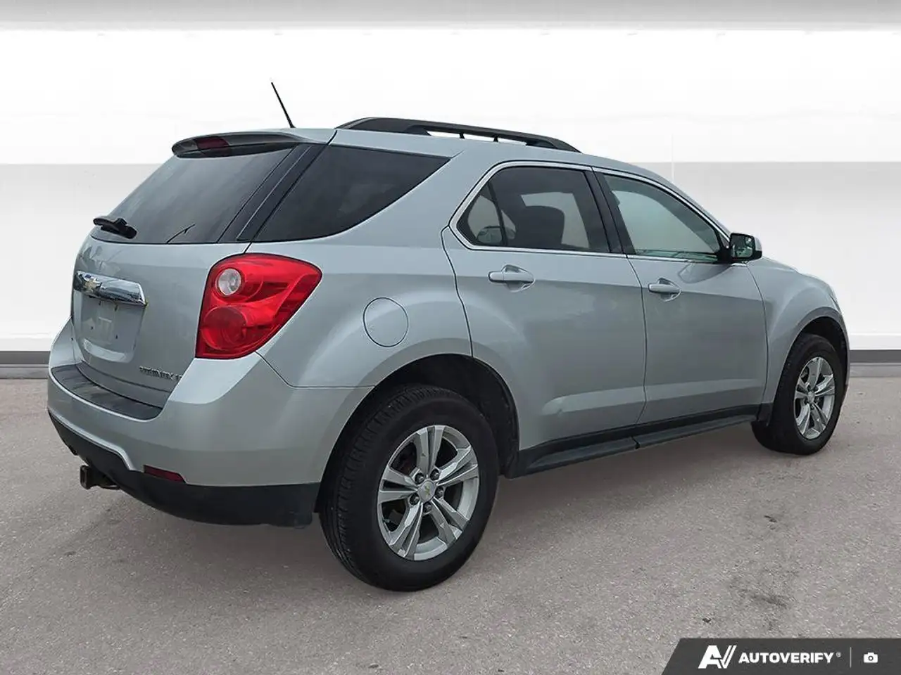 Chevrolet Equinox photo Chevrolet Equinox
