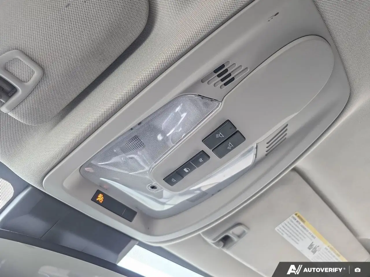 Chevrolet Equinox photo Chevrolet Equinox