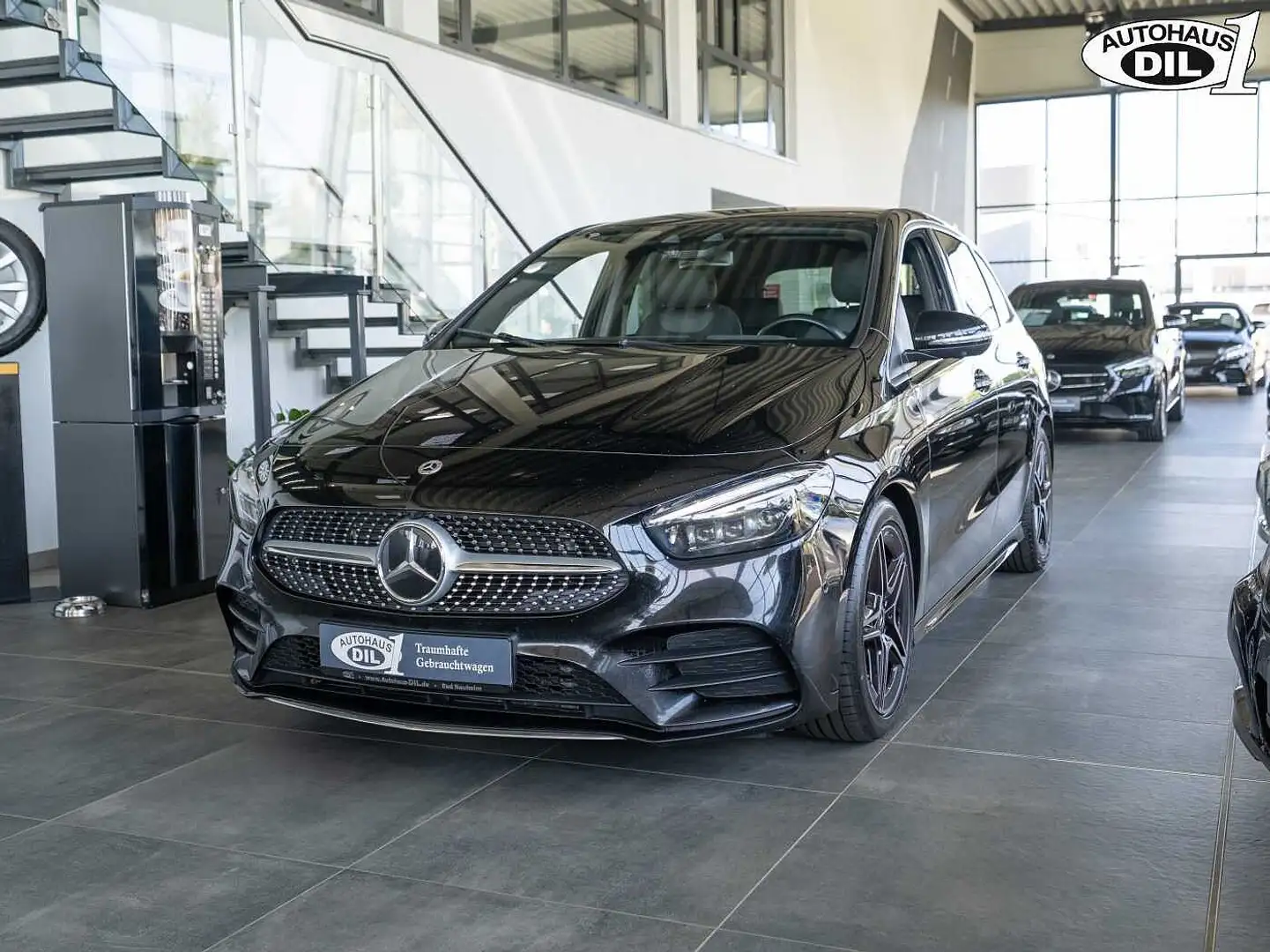 Mercedes-Benz B 200 d AMG Line *360°*DISTRONIC+*AMBIENTE* Nero - 2