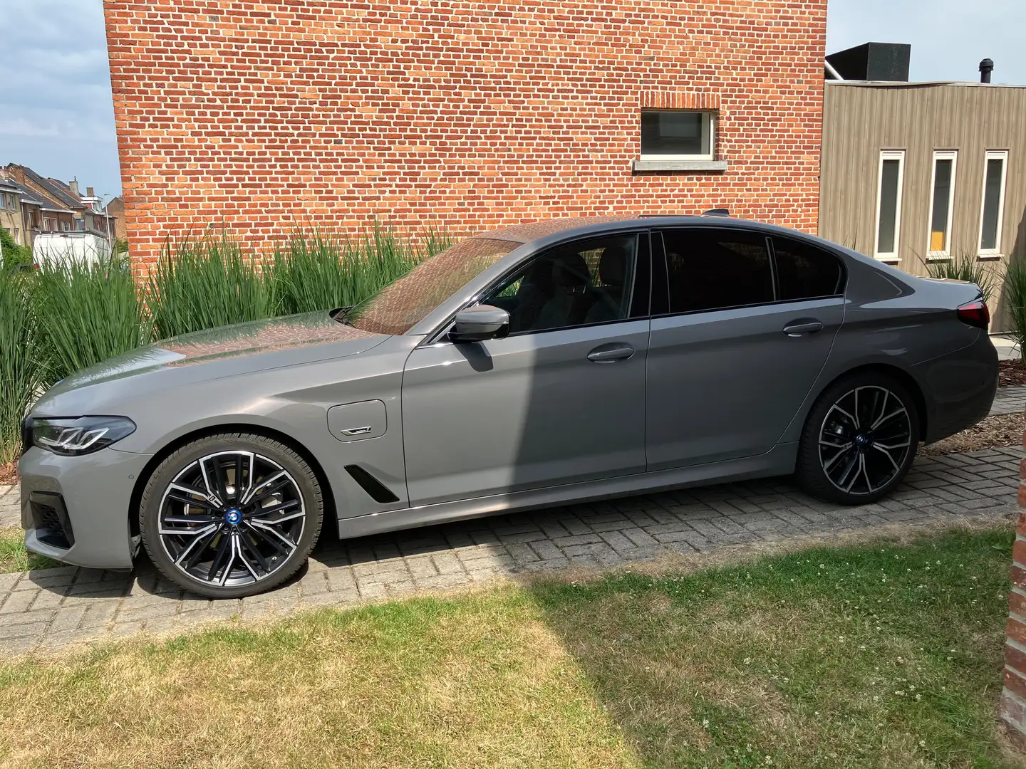 BMW Active Hybrid 5 ActiveHybrid 5 Sport-Aut. Grigio - 2