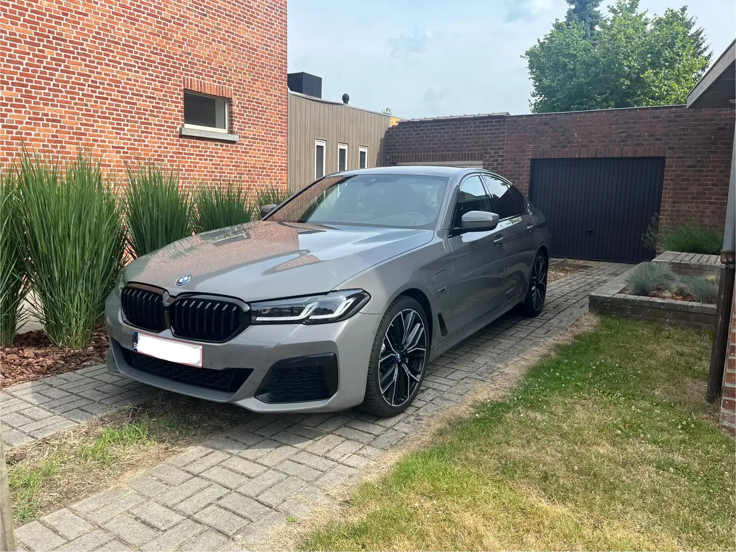 BMW Active Hybrid 5 ActiveHybrid 5 Sport-Aut. Grigio - 1
