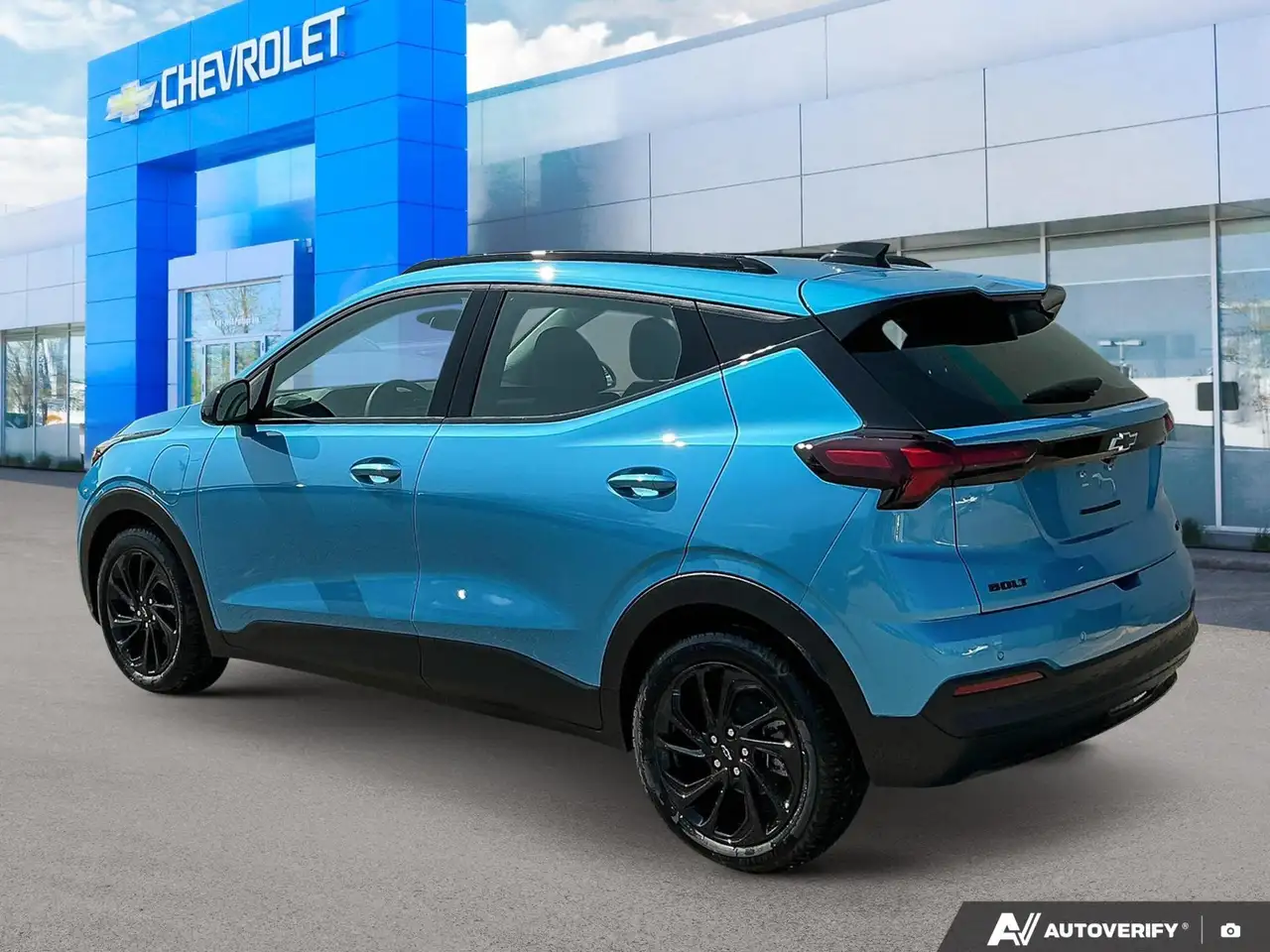 Chevrolet Bolt photo Chevrolet Bolt