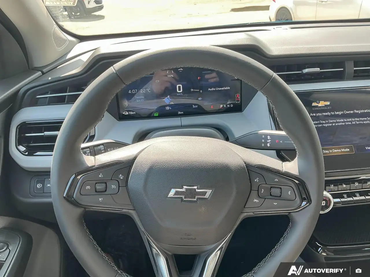 Chevrolet Bolt photo Chevrolet Bolt