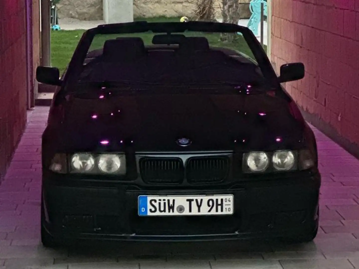 BMW 325 325i Czarny - 1