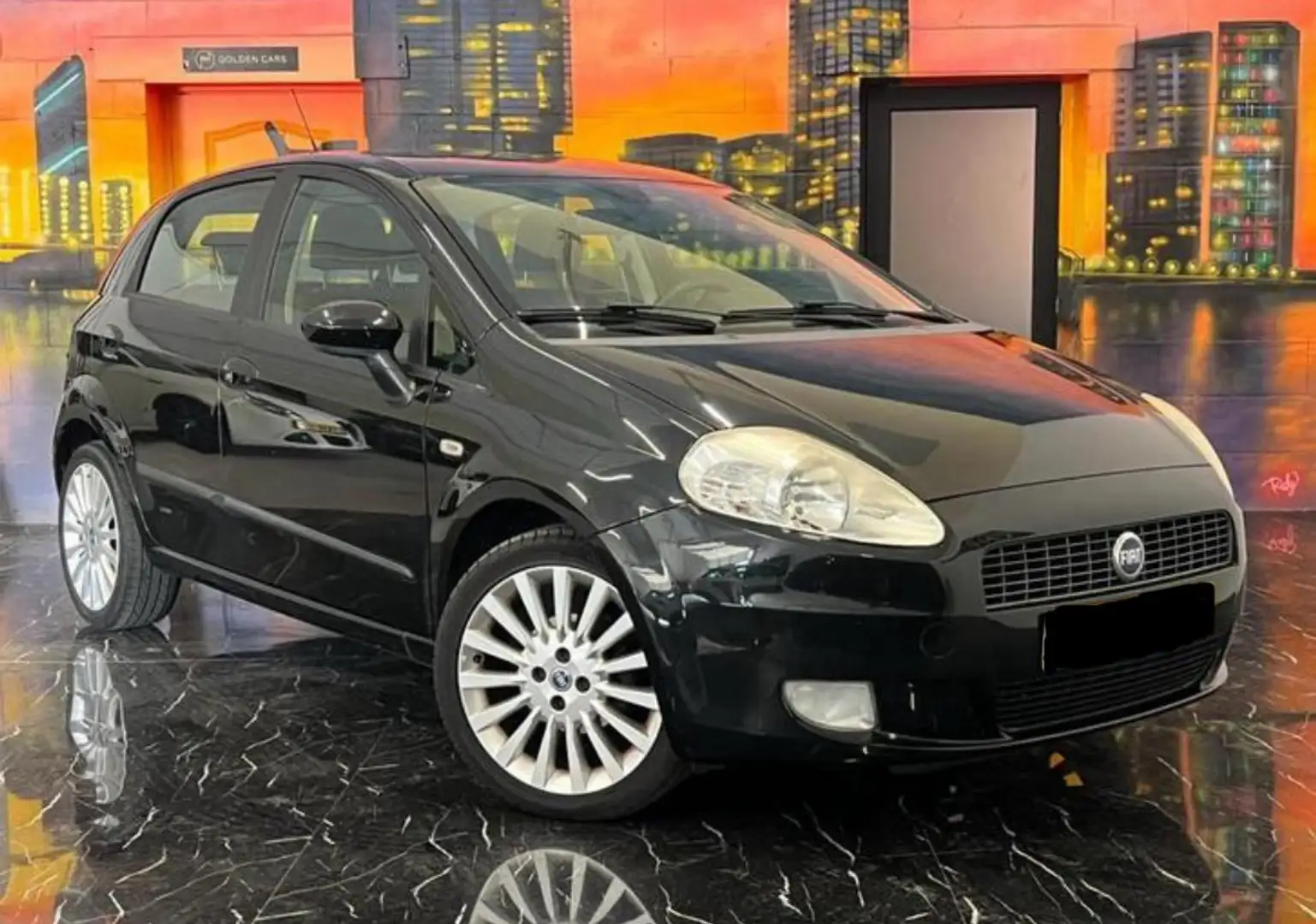 Fiat Grande Punto 1.4 16V Dynamic + Gekeurd - 1